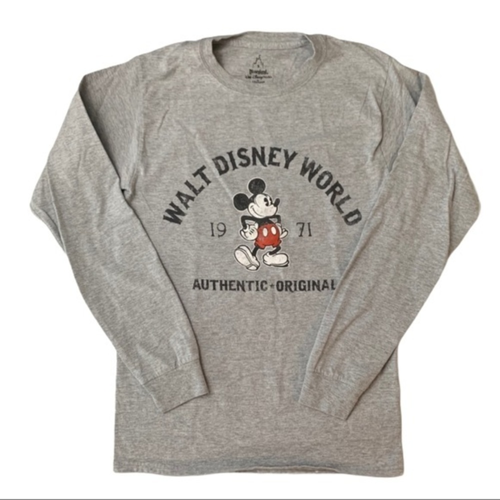 DISNEY Long Sleeved Gray Mickey Mouse Tee